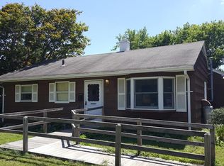 35 Winslow Ave, Leicester, MA 01524