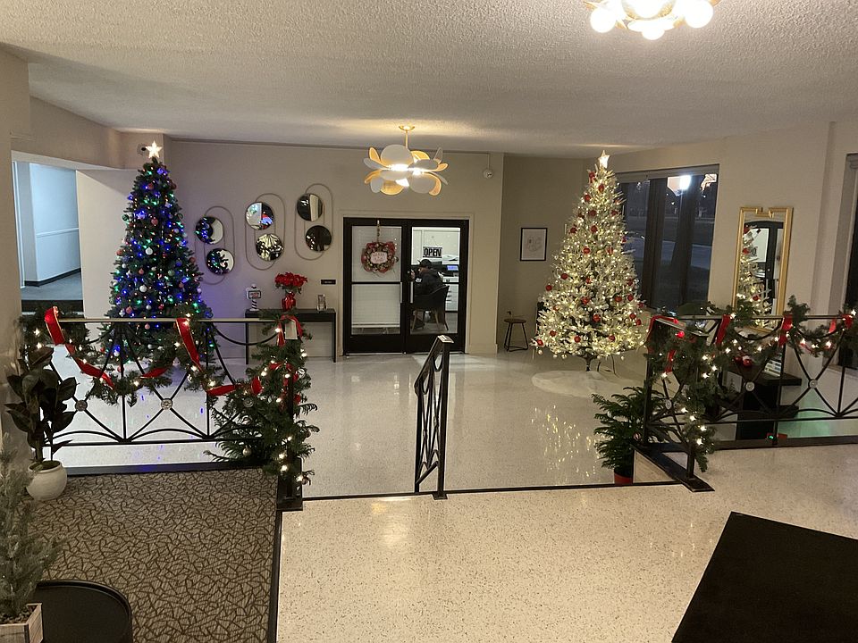 Carlyle Tower Apartments Southfield, MI Apartment Rentals