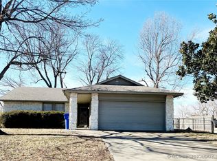 3300 S Ash Pl, Broken Arrow, OK 74012