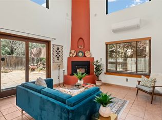 3214 Nizhoni Dr, Santa Fe, NM 87507