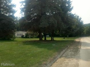 4140 Brighton Rd, Howell, MI 48843