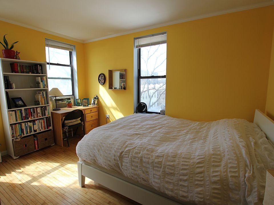 1st image of 460 Ovington Ave APT 4G