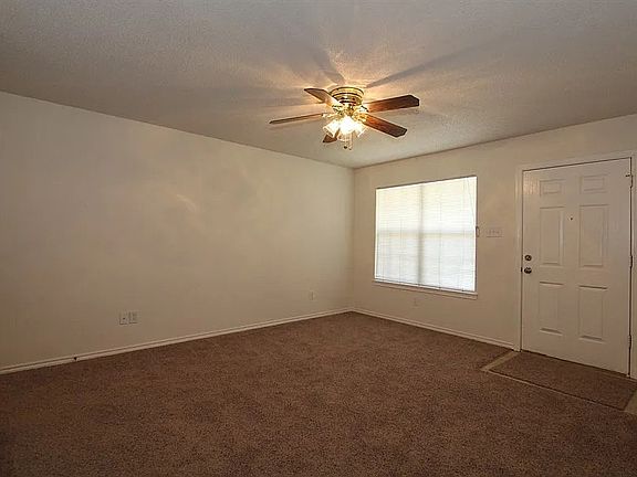 3rd image of 1118 77th St