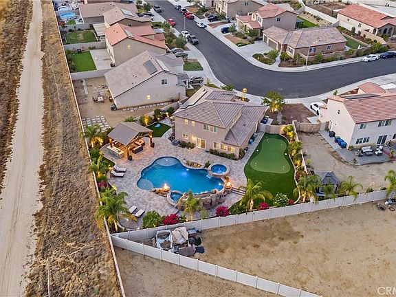 2nd image of 28356 Fressia Dr