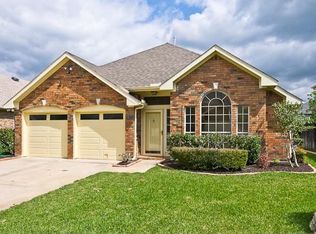 1810 Quail Hollow Dr, Grapevine, TX 76051