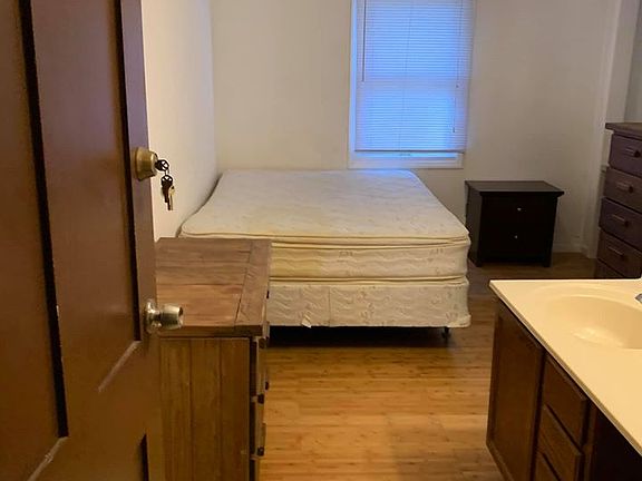 5th image of 1051 Ebenezer Avenue Ext