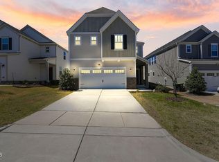 2158 Gregor Overlook Ln, Apex, NC 27502