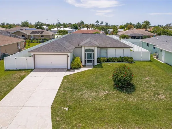 610 SE 21st LN, CAPE CORAL, FL 33990