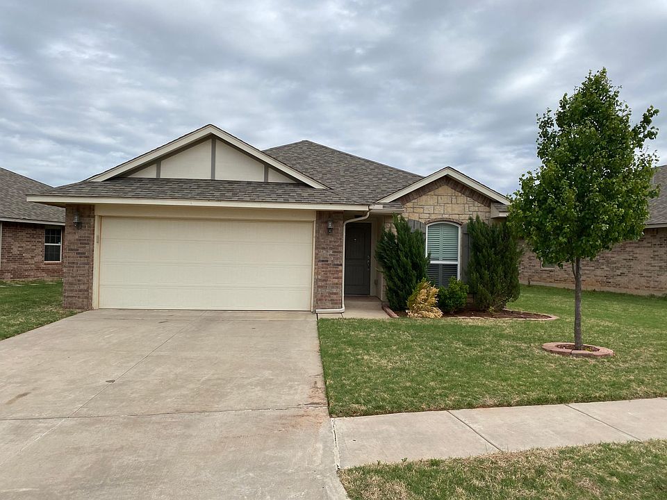 1st image of 2933 NW 181st St