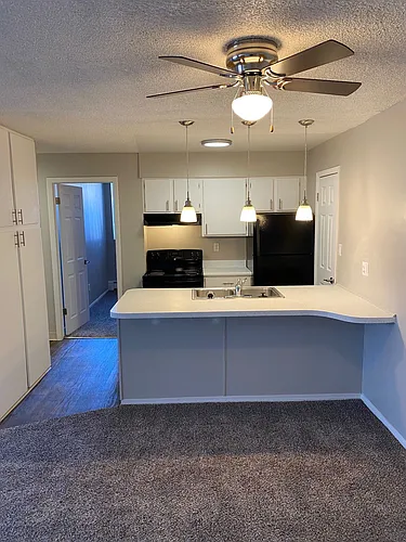 Floor plan 2 Bedroom 1 Bathroom 850