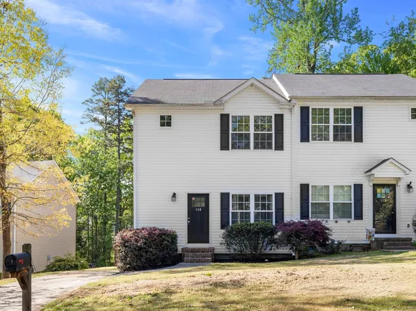 118 Village Ct, Greer, SC 29651