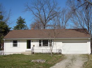 627 Mistletoe Ln, Saint Louis, MO