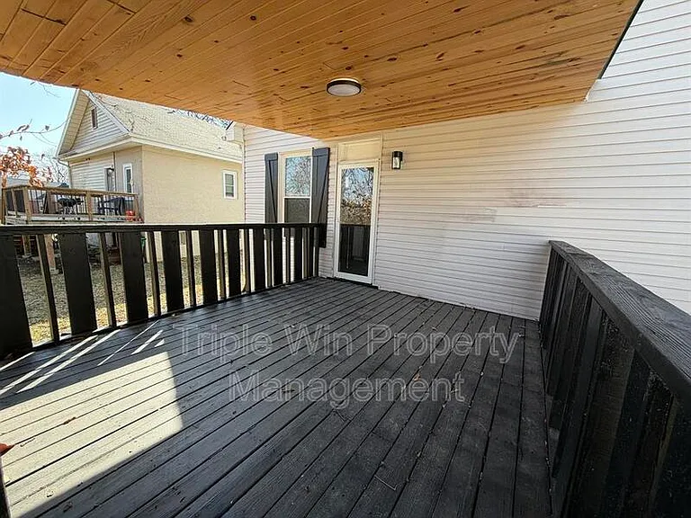 123 W Thornton Ave — Photo 21