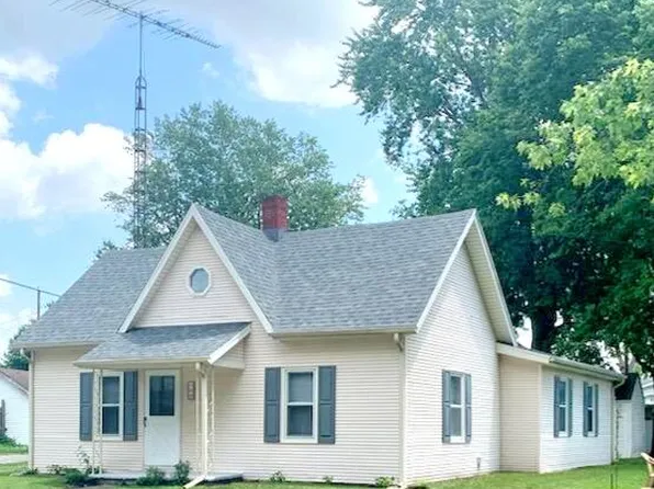 114 N Mill St, De Graff, OH 43318