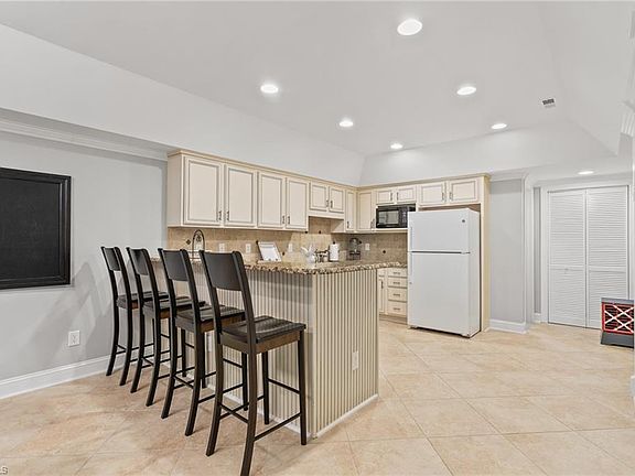 4th image of 8505 Case Ridge Dr