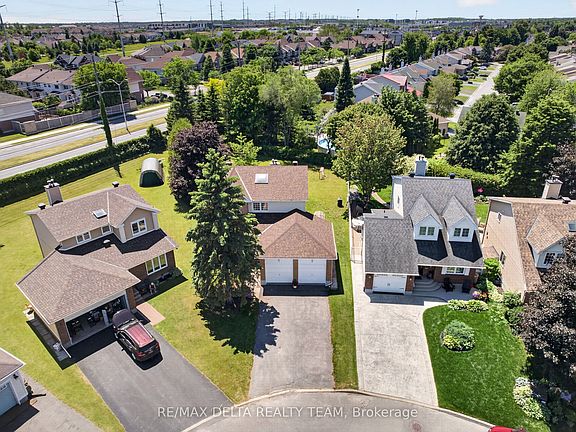 4th image of 664 Thicket Way