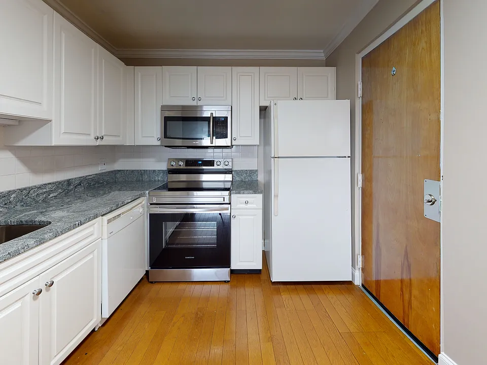 326 Broadway #21A