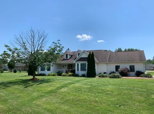 23631 Wagon Wheel Cir, Athens, IL 62613