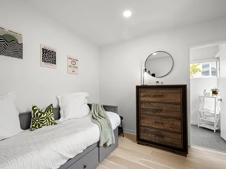 1601 Kettner Blvd #21 — Photo 3