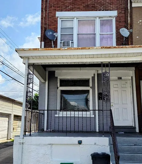 641 N Howard St — Photo 8