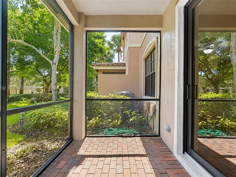 13005 Riverwalk Cir N — Photo 15