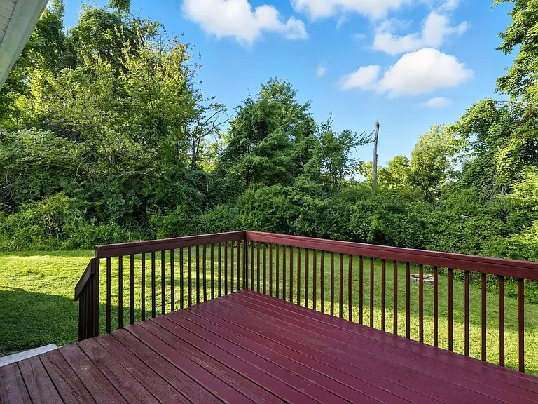 2380 Croydon Rd — Photo 37