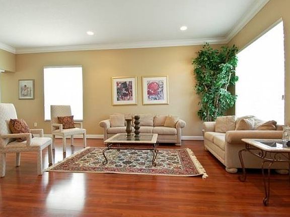 Livng Room
