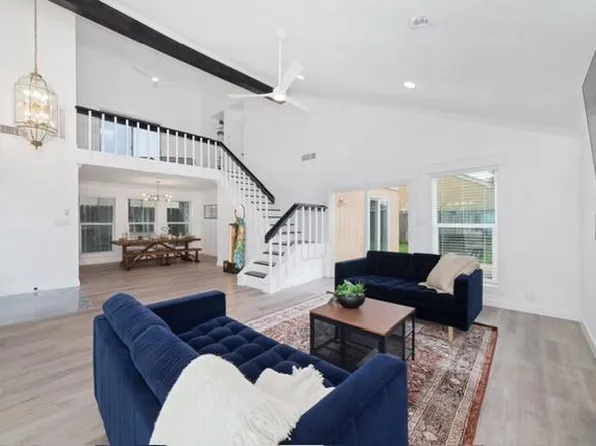 11030 Holworth Dr, Houston, TX 77072