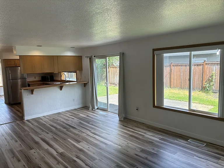 5491 Park Place Loop SE — Photo 13