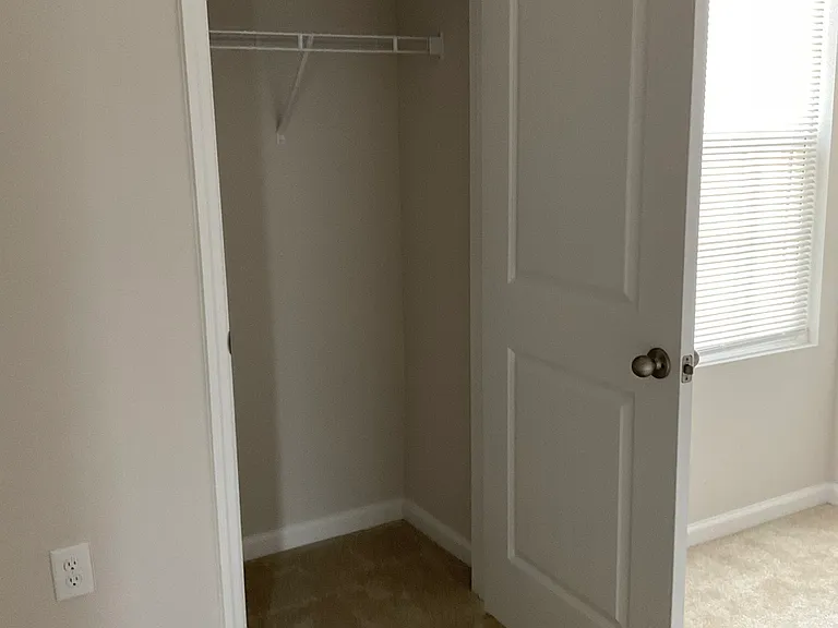 14184 Crimson Ave — Photo 6