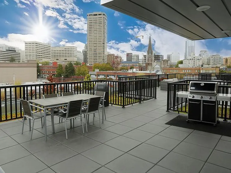 Evolve Apartments — Photo 66