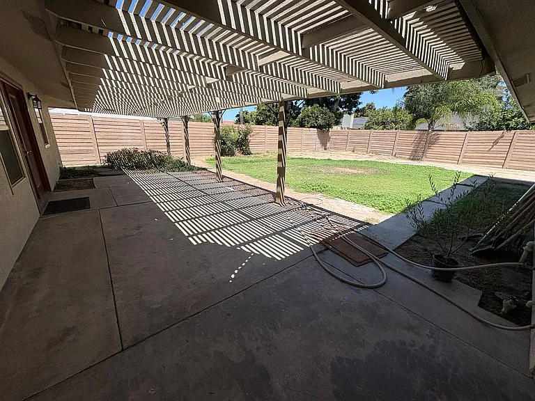 2322 E Vassar Dr — Photo 40
