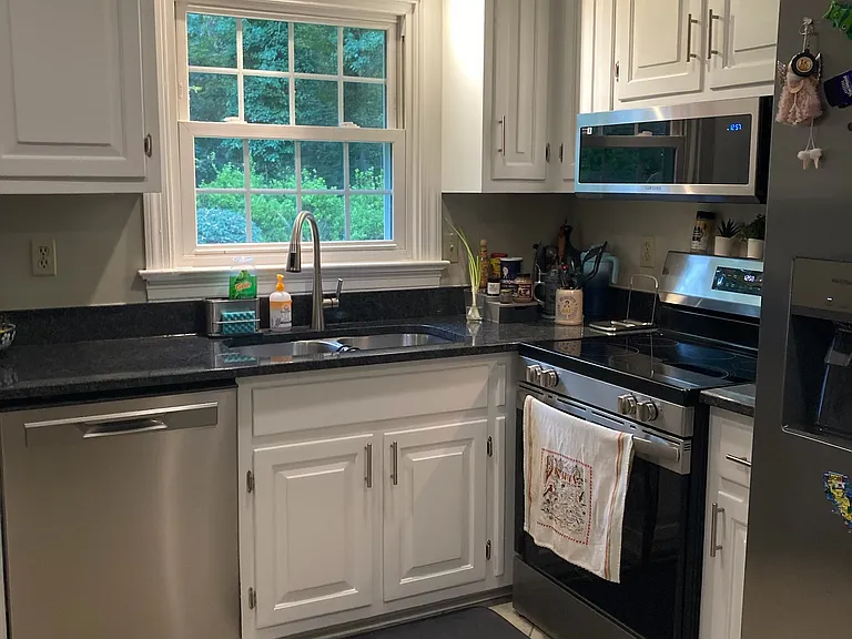 7405 Glastonburg Dr — Photo 20