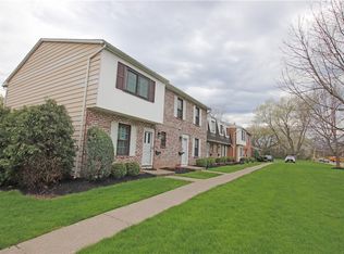 687 French Rd, Rochester, NY 14618