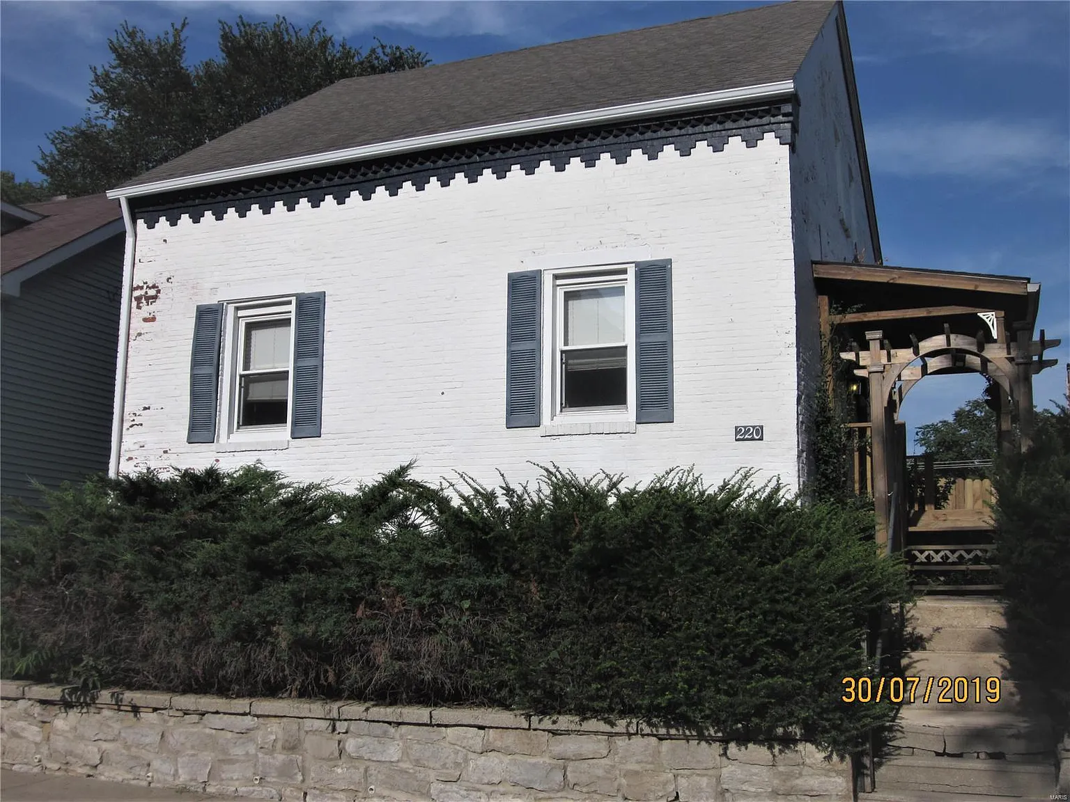 220 S Jackson St photo 1