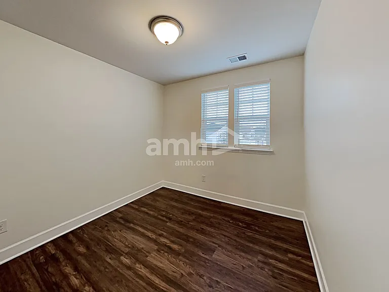 4326 Spregan Way — Photo 12