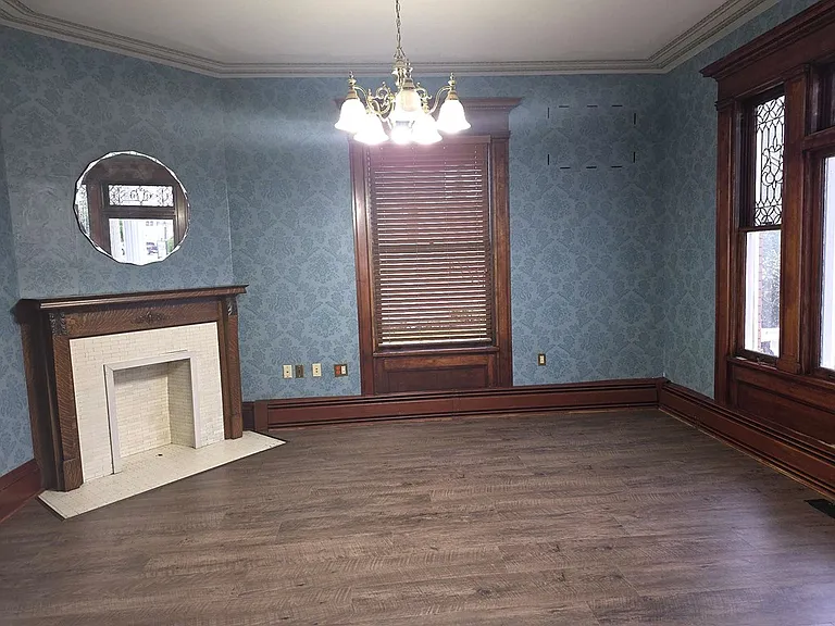 650 Main St — Photo 5