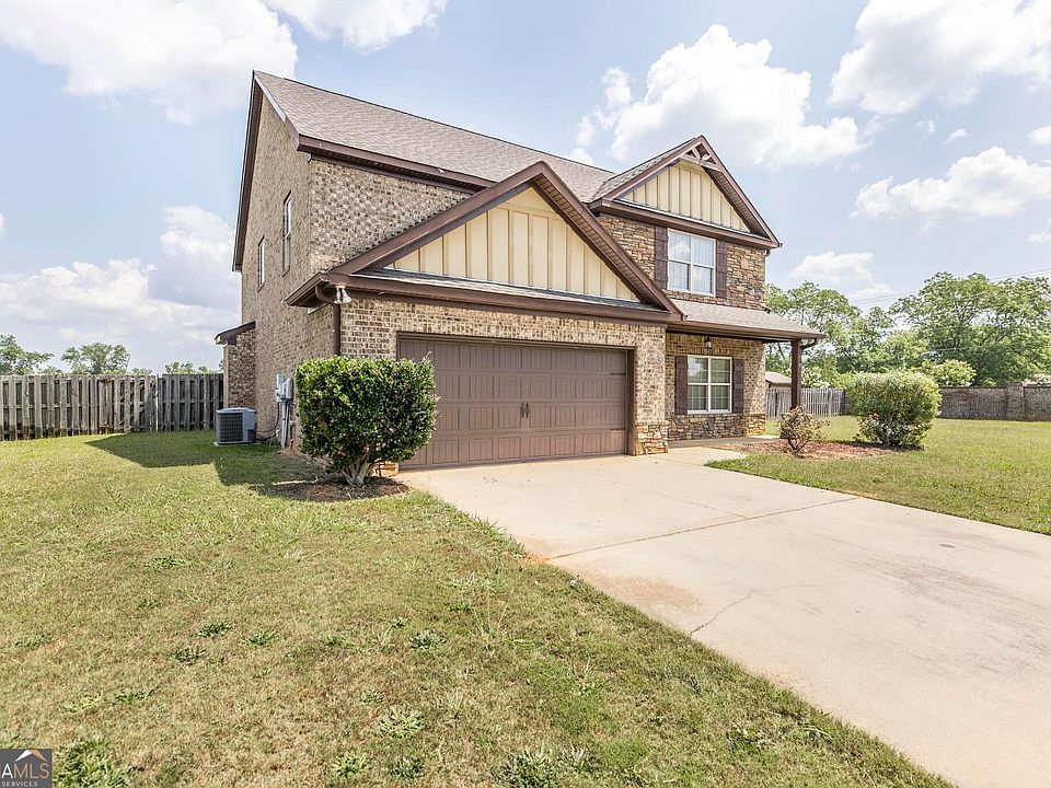 1st image of 101 Cheshire Dr