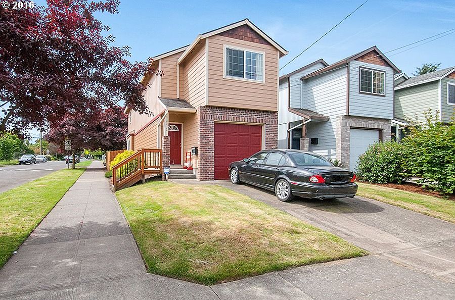 1st image of 3212 N Arlington Pl