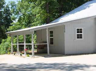 2234 Stony Point Dr, Mountain Grove, MO 65711