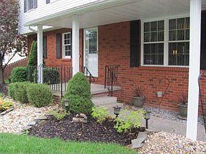 2nd image of 8003 Crestview Dr