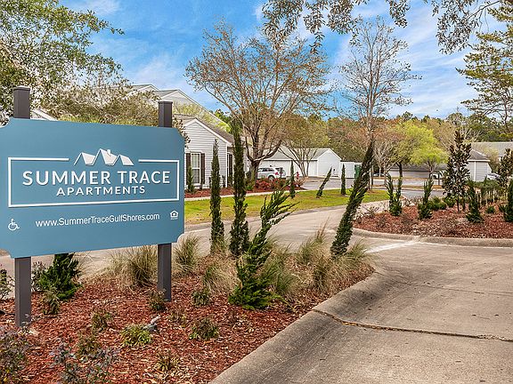 Entrance Sign at Summer Trace Apartments