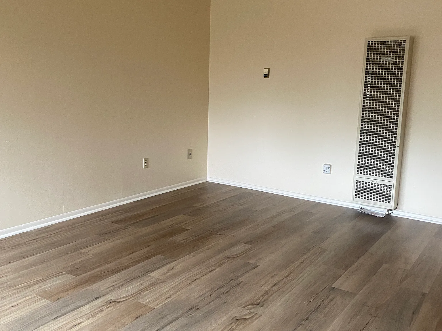 1 bed, 700 sqft, $1,395 — Photo 2