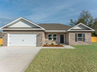 6426 Florida Ave, Crestview, FL 32539