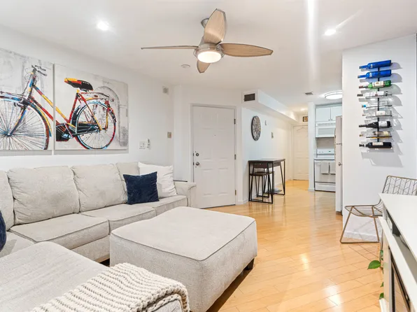 330 Monroe Street image 1 of 18