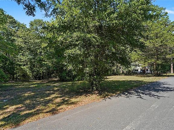 2nd image of 0 Broad St