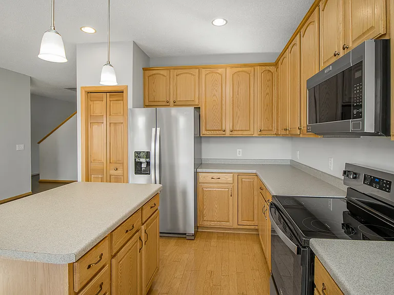 2434 Elianna Dr — Photo 7