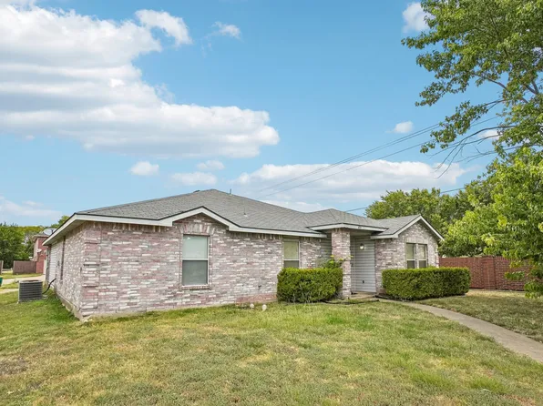 659 Pondview Dr, Cedar Hill, TX 75104