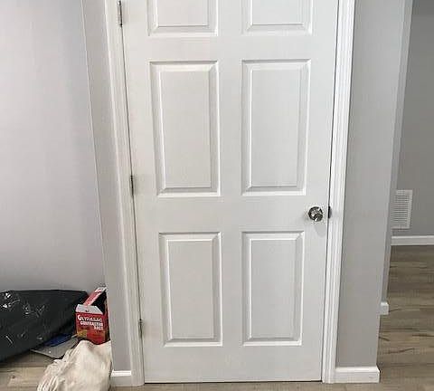3rd image of 145 Augusta Ave
