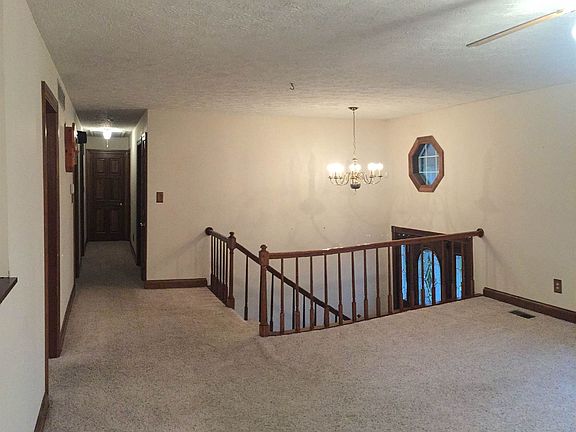 W. Ross Ct. 2235 (5)